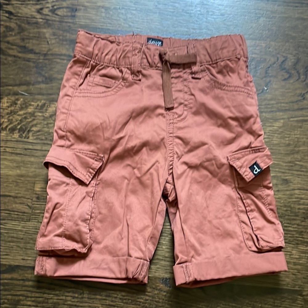 Deux par Deux Brown Cargo Shorts Relaxed Fit - Never Worn!